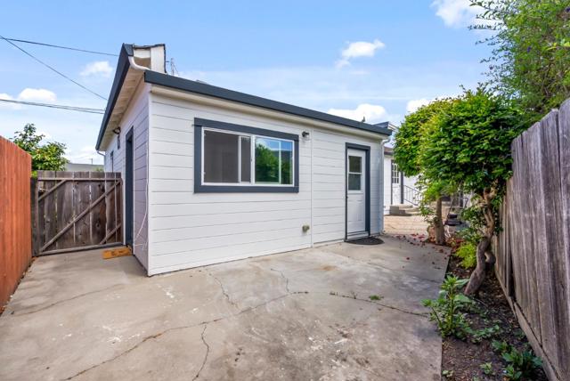 630 California Street, Watsonville CA: https://media.crmls.org/mediaz/c7e1b933-b0f8-47f2-bc5d-e8cf124520aa.jpg