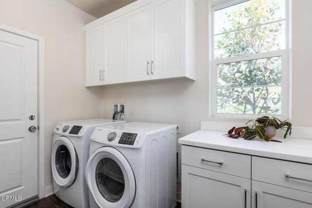 Detail Gallery Image 12 of 35 For 11825 Terra Vista Way #133,  Sylmar,  CA 91342 - 3 Beds | 2/1 Baths