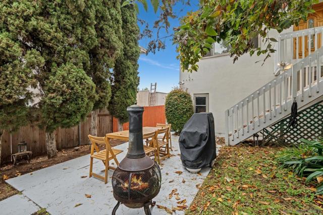 309 11 E Ave, Coronado CA: https://media.crmls.org/mediaz/c7e29bc7-5bd7-4b86-b21c-1e4e6e799aca.jpg