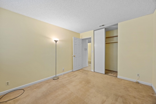34203 Petard Ter, Fremont CA: https://media.crmls.org/mediaz/c7e2e7b0-27ca-4164-9a8d-42269beed2c3.jpg