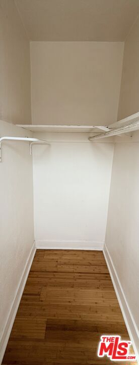 https://media.crmls.org/mediaz/c7e305d6-e64c-4ed5-9d26-58615144ceb5.jpg?preset=X-Large