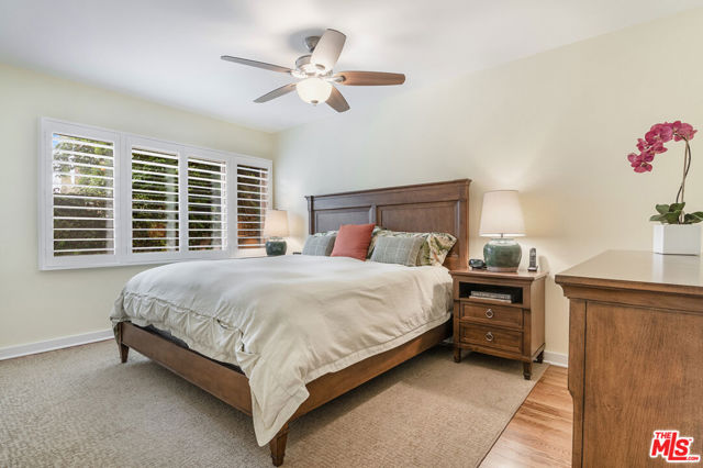 12954 Otsego Street, Sherman Oaks CA: https://media.crmls.org/mediaz/c7e30fed-7a36-48f2-8238-9ab7d8b24592.jpg