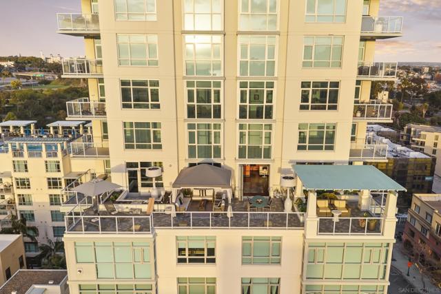 850 Beech St, San Diego CA: https://media.crmls.org/mediaz/c7e42248-b7f0-4a51-9b55-fe3476d3cd1a.jpg