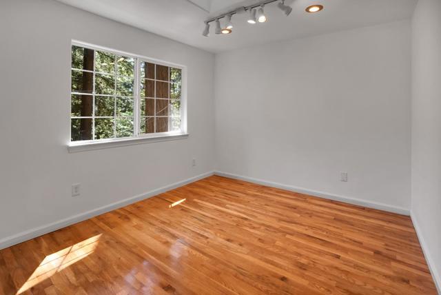 895 Forest Way, Brookdale CA: https://media.crmls.org/mediaz/c7e4b0b5-533c-49b8-b8b8-22aaaa6a28bf.jpg