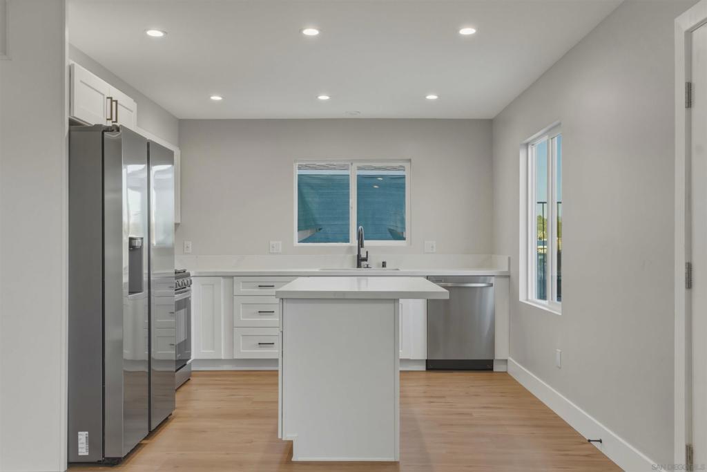 752 9th Ave - photo 19