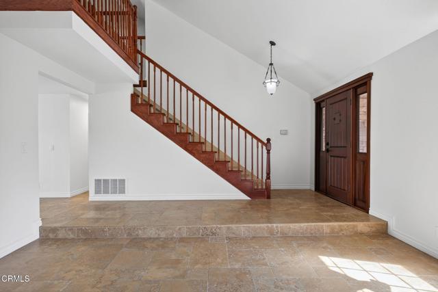 Detail Gallery Image 10 of 49 For 747 Southwick St, Santa Paula,  CA 93060 - 4 Beds | 2 Baths