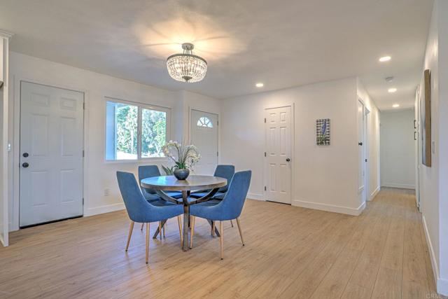 9455 Hornbuckle, Santee CA: https://media.crmls.org/mediaz/c7e6769d-a69f-4abc-b8fc-e500ebb9ba2d.jpg