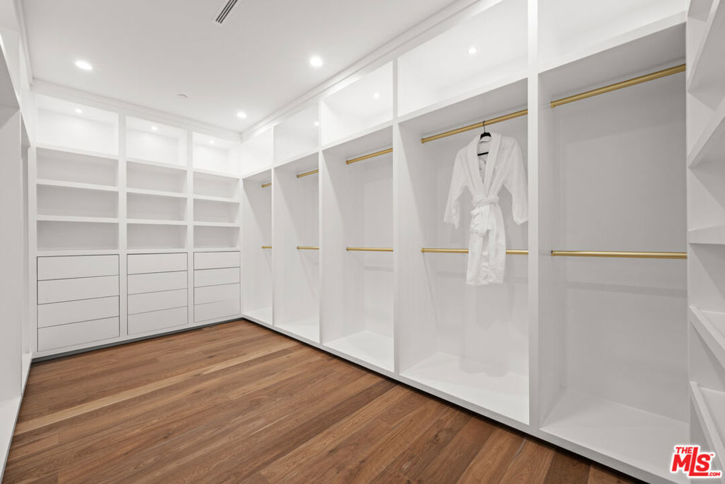 MLS #26985097 image #35
