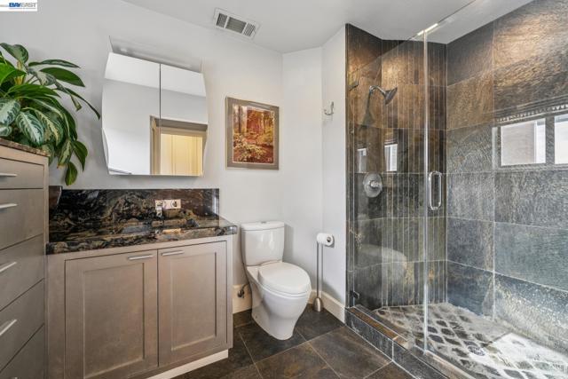 Image 37 of 44 For 9 Regulus Court