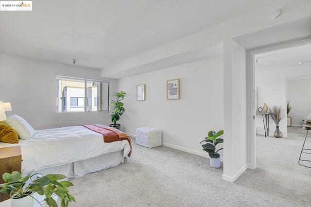 Image 31 of 45 For 545 Pierce St  2410