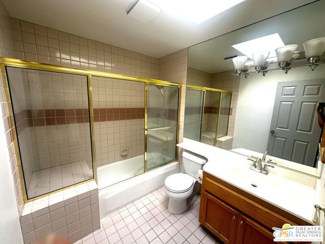 68200 Durango Road, Cathedral City CA: https://media.crmls.org/mediaz/c7e85021-2216-480a-8a64-85a05bc506c1.jpg
