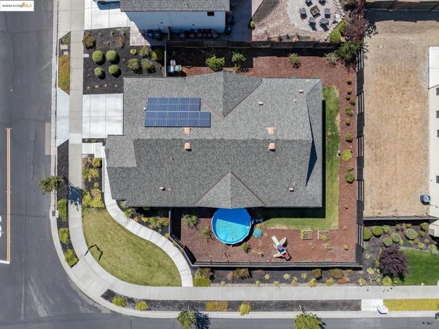 4508 Lincoln Lndg, Rio Vista CA: https://media.crmls.org/mediaz/c7e974de-665c-4459-9560-9a0549d9e156.jpg