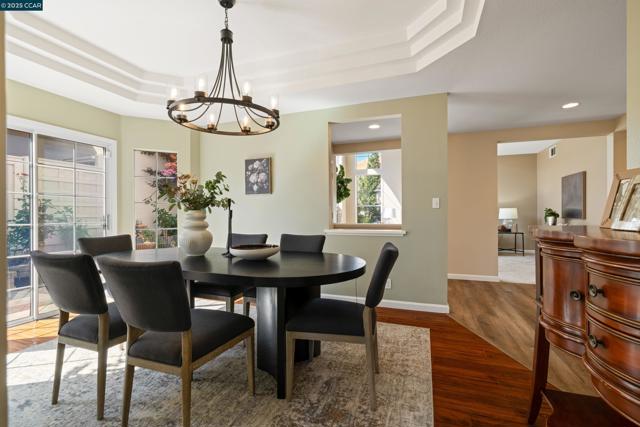 315 Glasgow Circle, Danville CA: https://media.crmls.org/mediaz/c7e97b9a-9416-4fd9-abaa-d9cc6178f3fe.jpg
