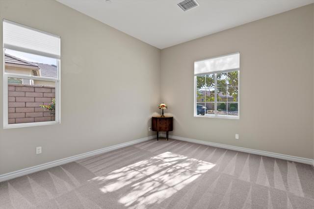 85536 Brovello Drive, Indio CA: https://media.crmls.org/mediaz/c7ea7c24-c8de-4db4-9a0c-d6953e6a5b66.jpg