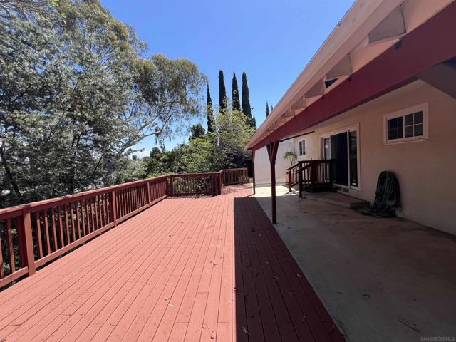 4833 Atlanta Dr., San Diego CA: https://media.crmls.org/mediaz/c7eaa8b4-e8ab-4cb5-af4a-18ad1924f27d.jpg