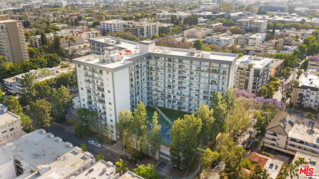 100 S Doheny Drive #514