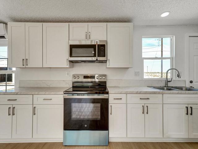 13-2204 Ocean Side Avenue-13