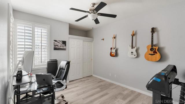 28371 Evening Star Dr, Menifee CA: https://media.crmls.org/mediaz/c7ec09a2-f689-4a08-a39a-5aa92f54aad3.jpg