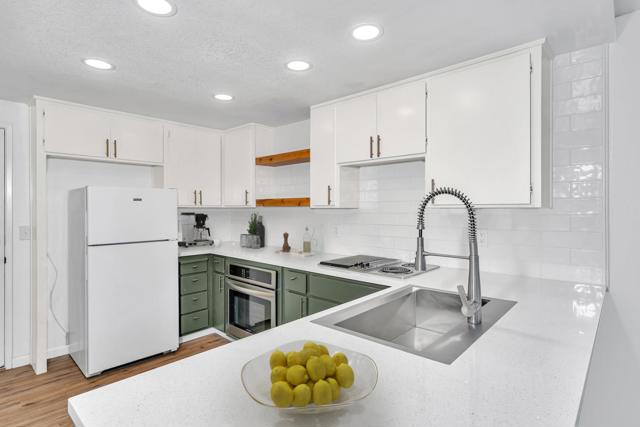 3350 M Street, Merced CA: https://media.crmls.org/mediaz/c7ec7884-475c-465b-8584-7f687541d19e.jpg