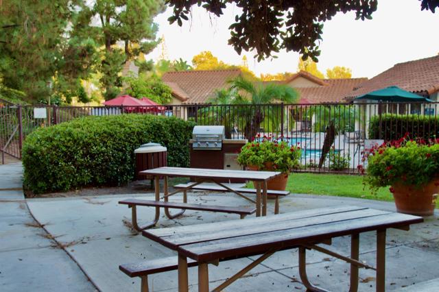 Image 17 of 20 For 12530 Carmel Creek Road 141