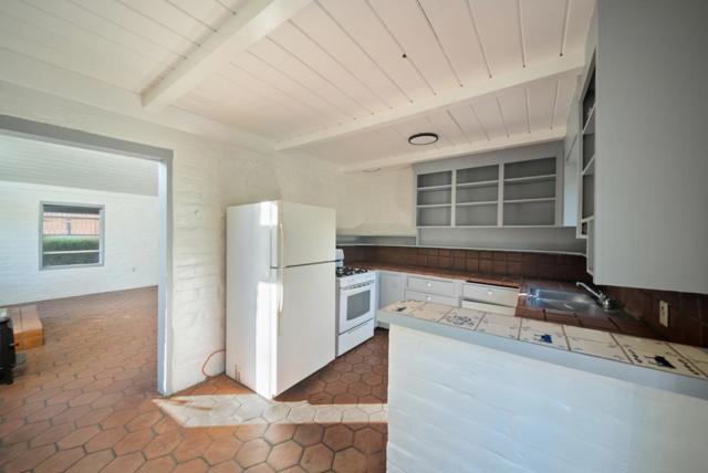 2301 Soquel San Jose Road, Soquel CA: https://media.crmls.org/mediaz/c7f2287e-4ec8-4c0e-bb77-ab59351bee6f.jpg