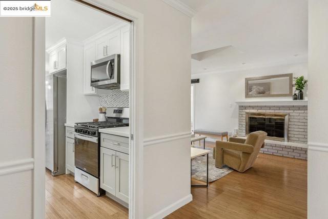 3308 Ahern CT, Richmond CA: https://media.crmls.org/mediaz/c7f26a72-65ae-454c-a2c6-5b5a5e75a67b.jpg