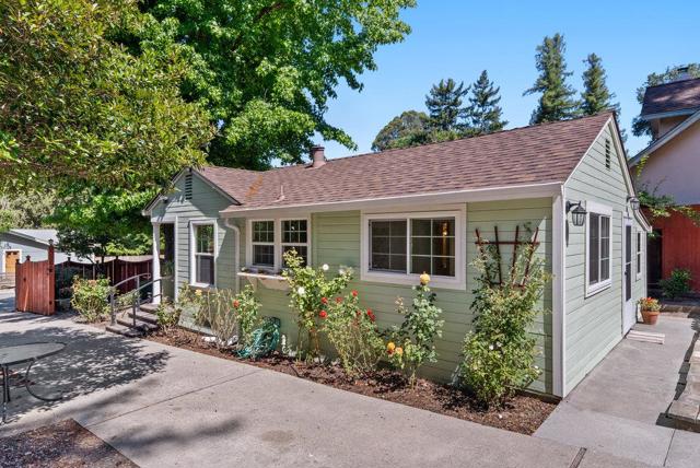 8494 Glen Arbor Road, Ben Lomond CA: https://media.crmls.org/mediaz/c7f30ec3-e6e1-423b-841a-03f6af710dd5.jpg