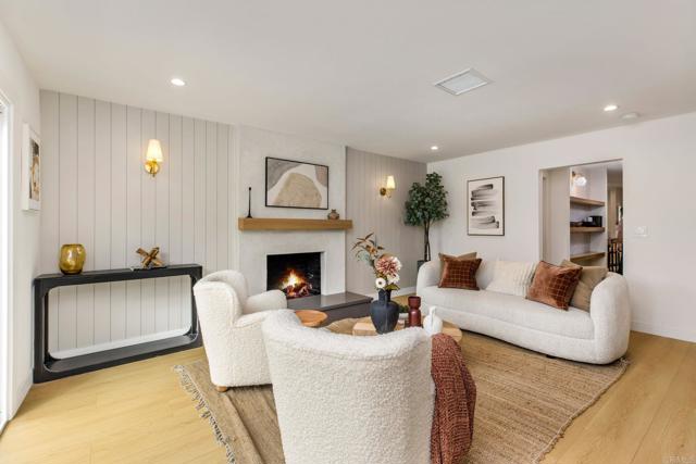 Detail Gallery Image 13 of 28 For 14362 Collins St, Sherman Oaks,  CA 91401 - 3 Beds | 2 Baths