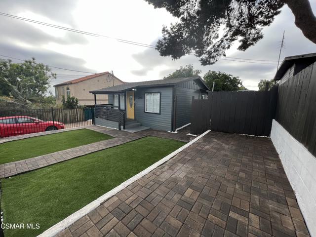 2743 Ridgeway Drive, National City CA: https://media.crmls.org/mediaz/c7f3df4c-0dc5-4deb-a8de-aa3e9894a316.jpg