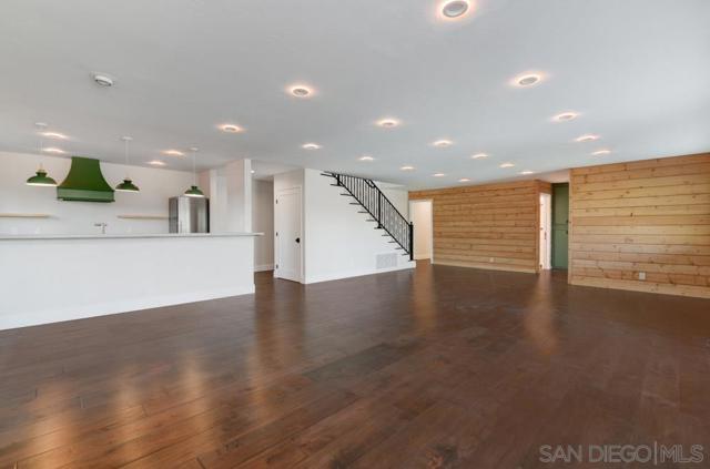 1080 Landavo Rancho Rd, Escondido CA: https://media.crmls.org/mediaz/c7f54665-597e-4614-9548-3d0929ac7aaf.jpg