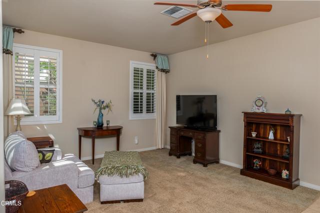 Detail Gallery Image 11 of 31 For 1927 Holt Rinehart Ave, Bakersfield,  CA 93311 - 3 Beds | 3 Baths