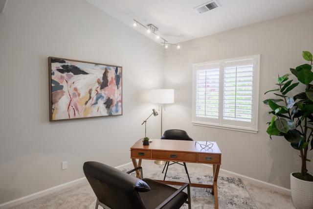 141 Navigator Drive, Scotts Valley CA: https://media.crmls.org/mediaz/c7f59624-5d37-402c-89f7-09f63e096a26.jpg