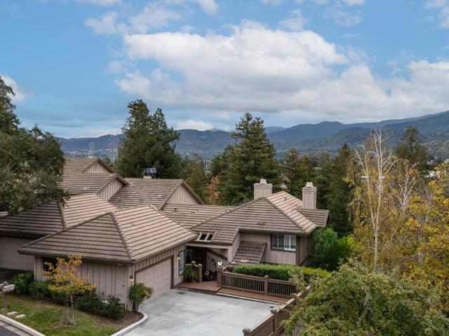 1464 Bullion Circle, San Jose CA: https://media.crmls.org/mediaz/c7f5f0b0-88f2-44cc-b24c-b68c555b11b0.jpg