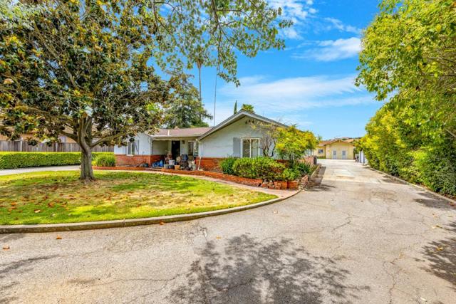 18455 Old Monterey Road, Morgan Hill CA: https://media.crmls.org/mediaz/c7f66288-b3a5-4fdd-85d2-c6b3ddc2ef6b.jpg