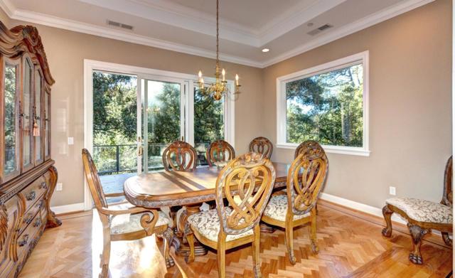 310 Old Spanish Trail, Portola Valley CA: https://media.crmls.org/mediaz/c7f688ff-3d61-47f7-a8d3-b071a94e0cf1.jpg