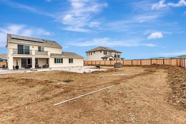 172 Vienna Way, Hollister CA: https://media.crmls.org/mediaz/c7f689fc-cccb-4d07-9207-65cc912efd04.jpg