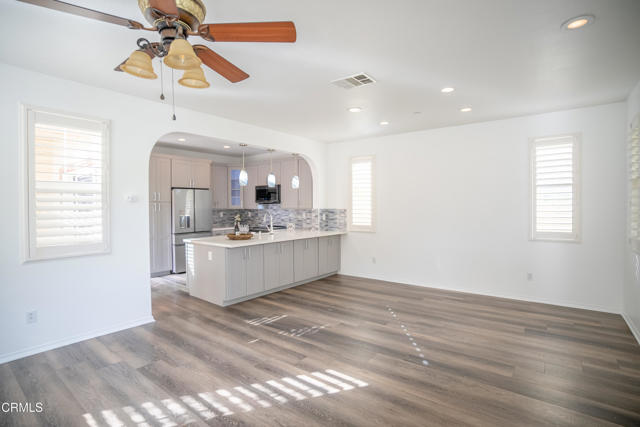Detail Gallery Image 5 of 54 For 714 Nile River Dr, Oxnard,  CA 93036 - 3 Beds | 2/1 Baths