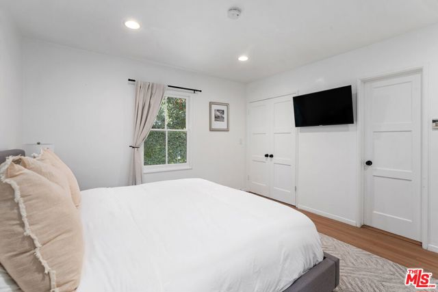 11319 Rose Avenue, Los Angeles CA: https://media.crmls.org/mediaz/c7f8951d-ba86-4343-9981-6bbca0f2ced2.jpg