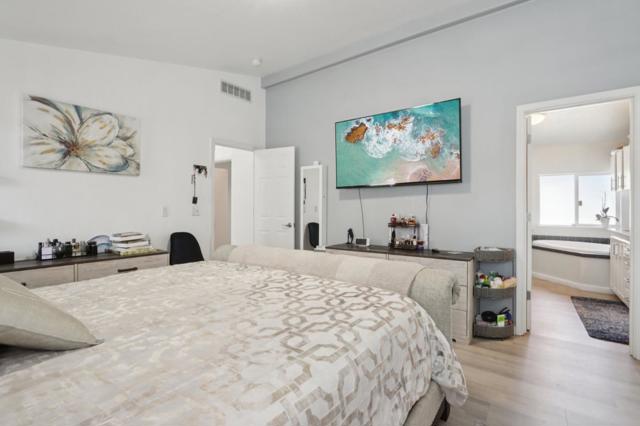 200 Ford Rd, San Jose CA: https://media.crmls.org/mediaz/c7fae07b-edfe-4233-bdc1-a04a7000760e.jpg