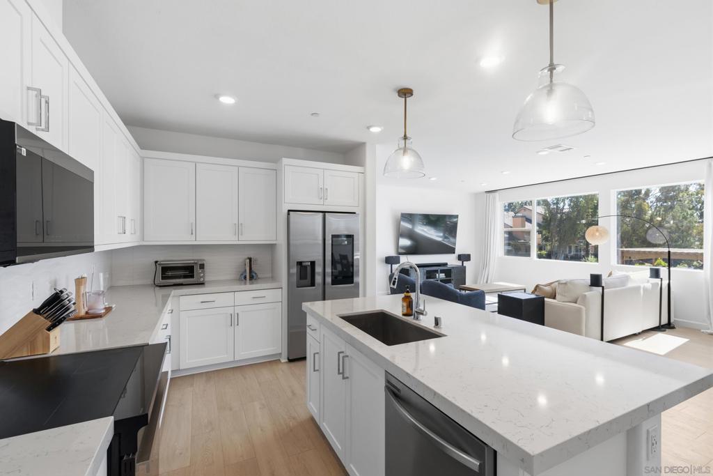 12092 Riley Ln - photo 6