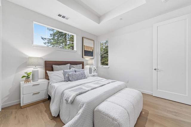 139 Flynn Avenue, Mountain View CA: https://media.crmls.org/mediaz/c7fb6dee-e75a-451b-9a70-df0cb036f816.jpg