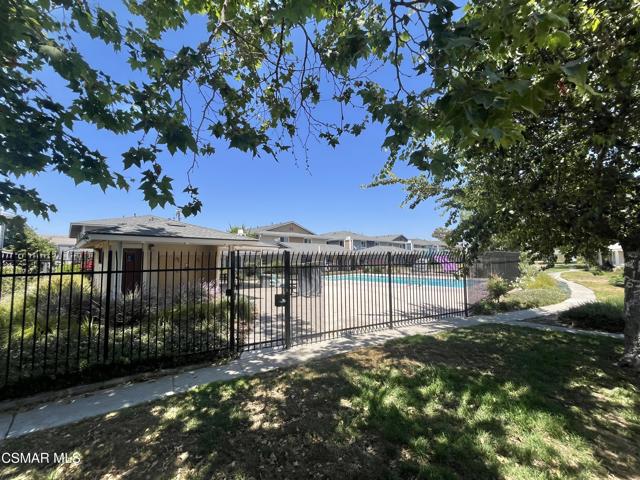 540 Spring Road, Moorpark CA: https://media.crmls.org/mediaz/c7fbe3d2-aa0f-4c4e-865b-10a00bcd7e4b.jpg
