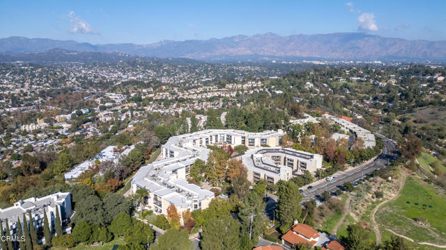 Detail Gallery Image 42 of 44 For 4499 via Marisol 113a,  Los Angeles,  CA 90042 - 2 Beds | 2 Baths