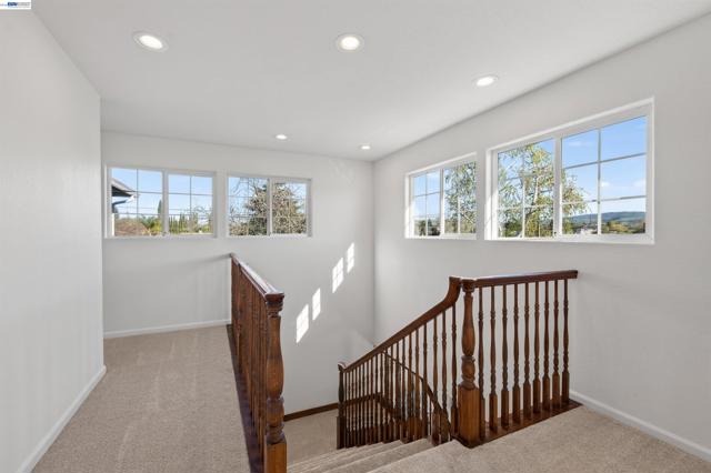 Image 20 of 30 For 1185 El Dorado Drive