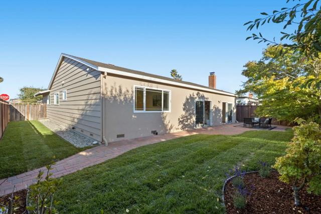 626 Harvester Drive, Foster City CA: https://media.crmls.org/mediaz/c80125bc-f3aa-4d71-a21f-556c82c1aa57.jpg