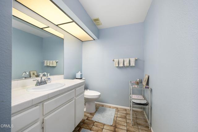 Detail Gallery Image 17 of 24 For 484 S Euclid #107,  Pasadena,  CA 91101 - 3 Beds | 2/1 Baths