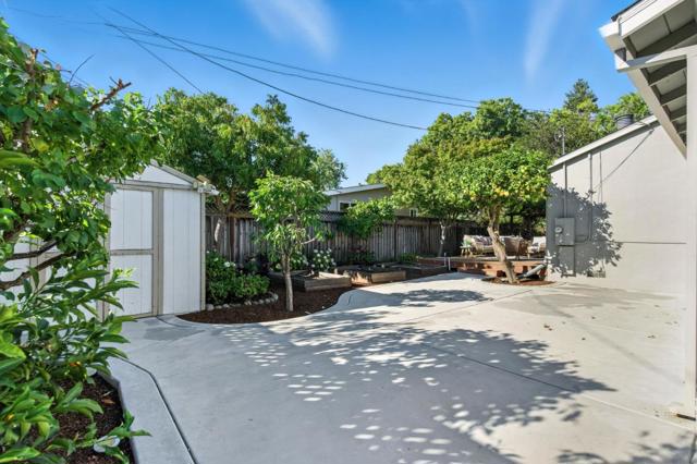 2464 Brannan Place, Santa Clara CA: https://media.crmls.org/mediaz/c801756a-2f1d-4506-bbc6-000849ff169b.jpg