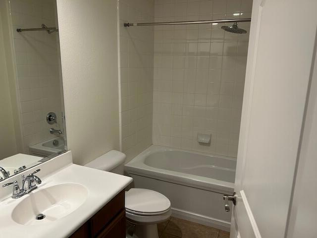 110 Paseo Bravo, Palm Desert, CA 92211