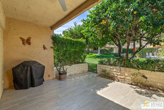 2029 S Ramitas Way, Palm Springs CA: https://media.crmls.org/mediaz/c80218de-8ca4-4d05-b16b-af03b42e77fd.jpg