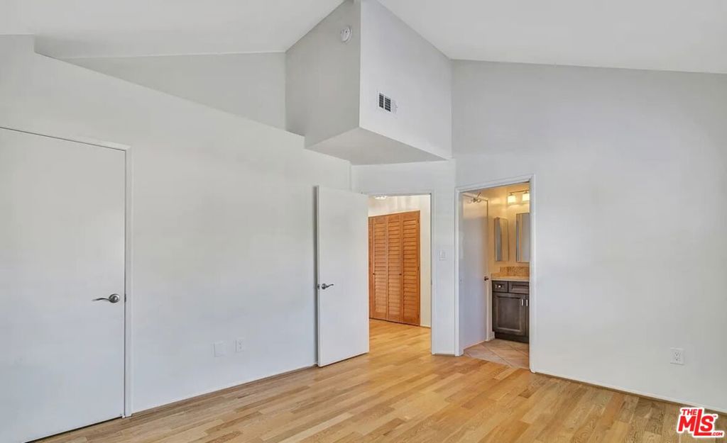 MLS #26863029 image #31